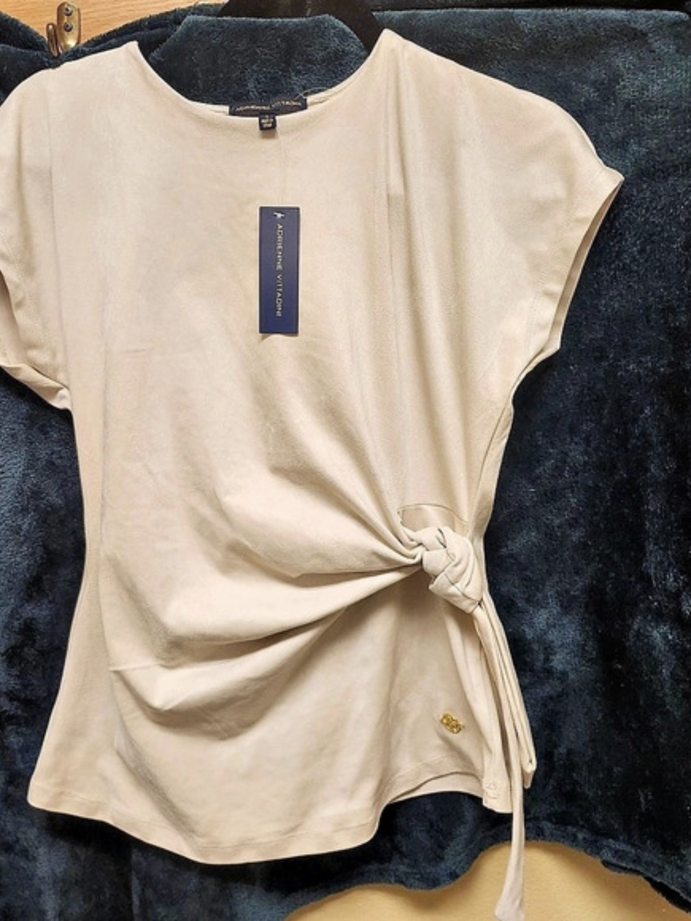 Adrienne Vitadini Side-Tie Short Sleeve Cream Colored Top.
